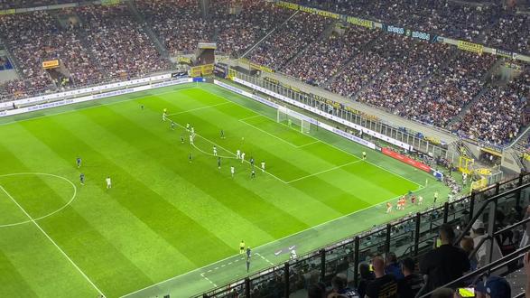 她逐渐获得 她逐渐获得