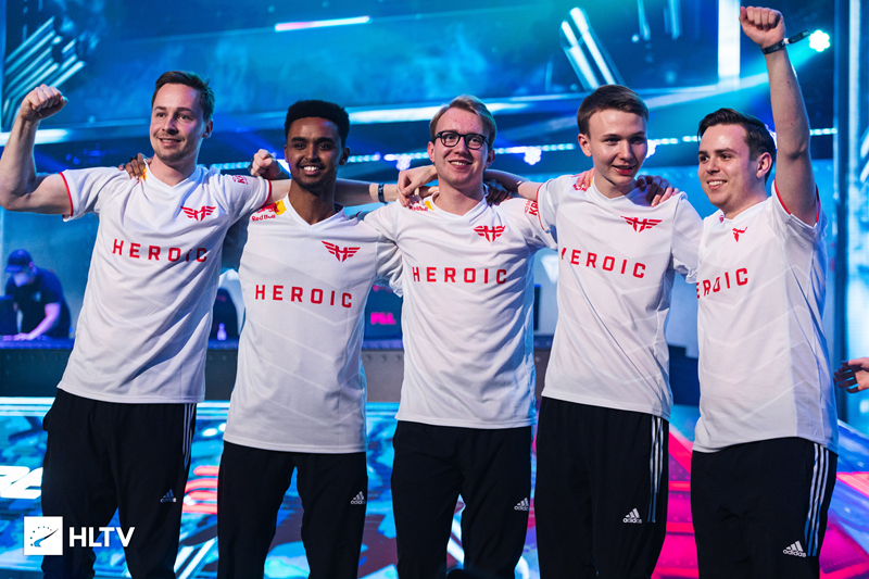 荣的机遇 荣的机遇